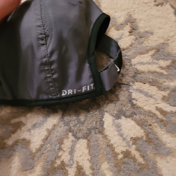 Nike kids dri-fit cap - Picture 2 of 5